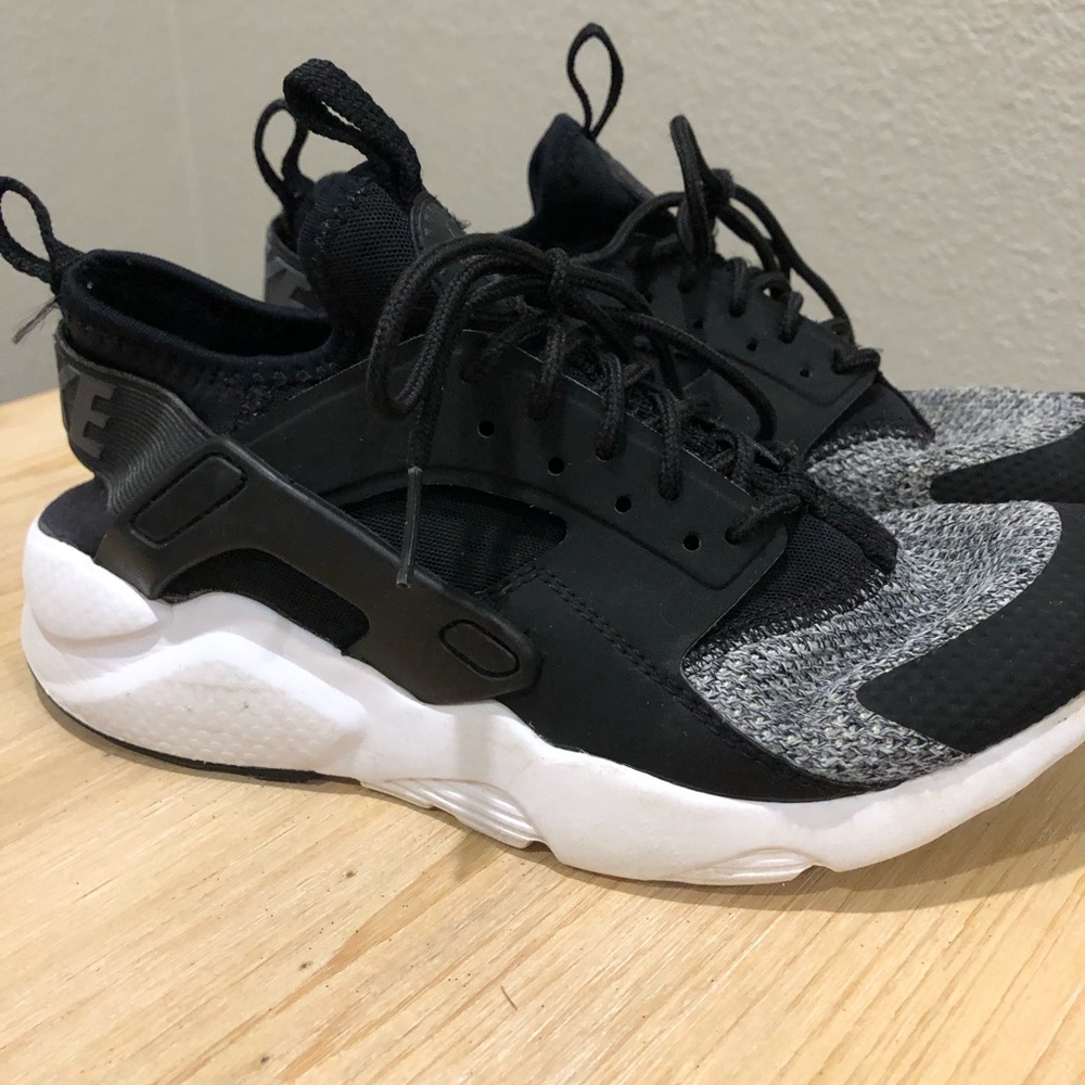 Nike Huaraches